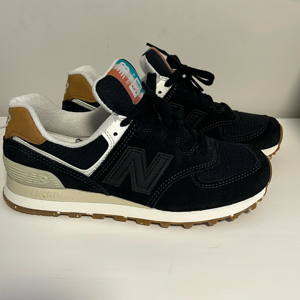 Never worn New Balance